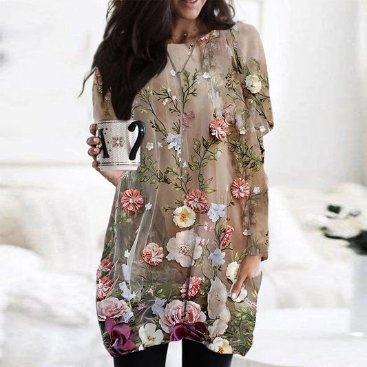 Loose-Fitting Floral Dress with Round Neckline